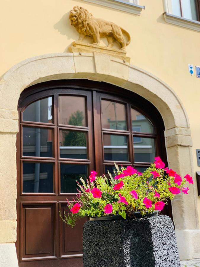Dwupietrowy Apartament W Centrum Miasta Z Darmowym Miejscem Parkingowym Pod Zlotym Lwem VIII Klodzko Luaran gambar