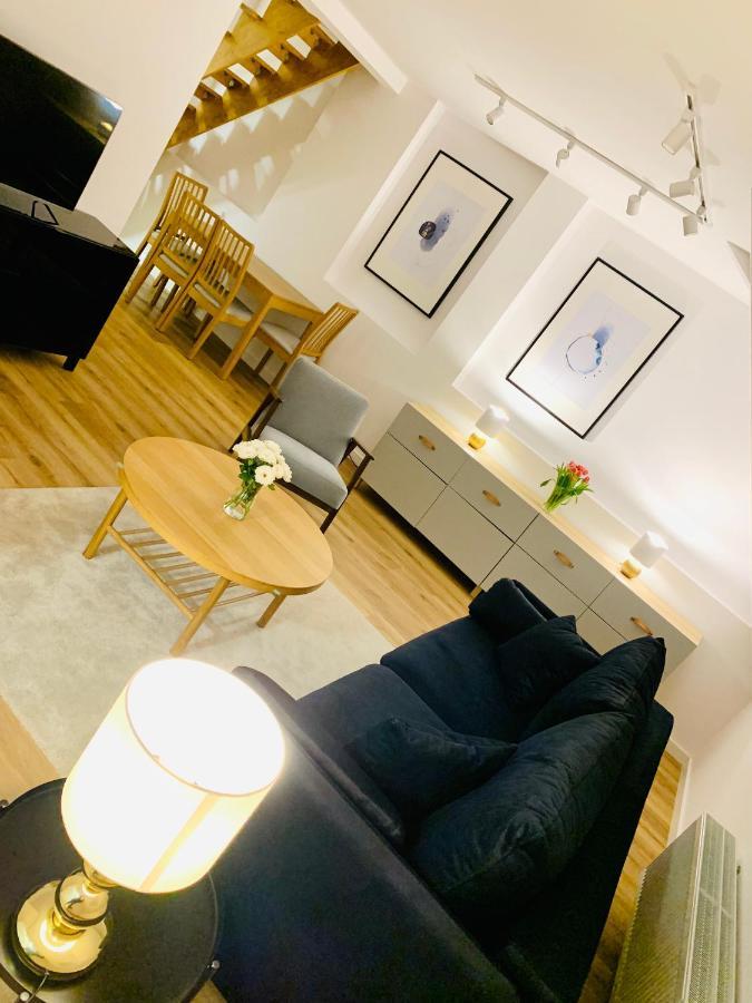 Dwupietrowy Apartament W Centrum Miasta Z Darmowym Miejscem Parkingowym Pod Zlotym Lwem VIII Klodzko Luaran gambar