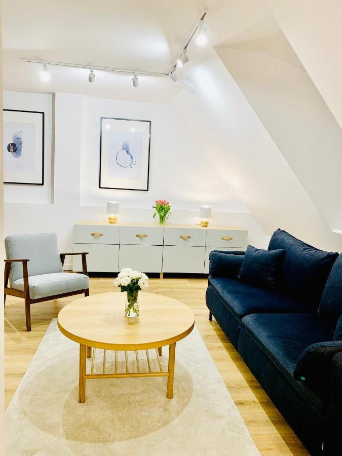 Dwupietrowy Apartament W Centrum Miasta Z Darmowym Miejscem Parkingowym Pod Zlotym Lwem VIII Klodzko Luaran gambar